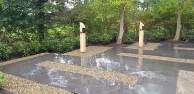 Parkeerplaats van beton